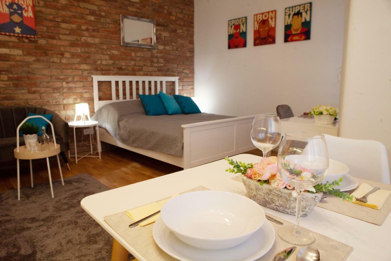 Marvel Apartman Debreţin Exterior foto