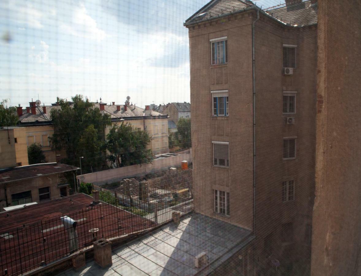 Marvel Apartman Debreţin Exterior foto