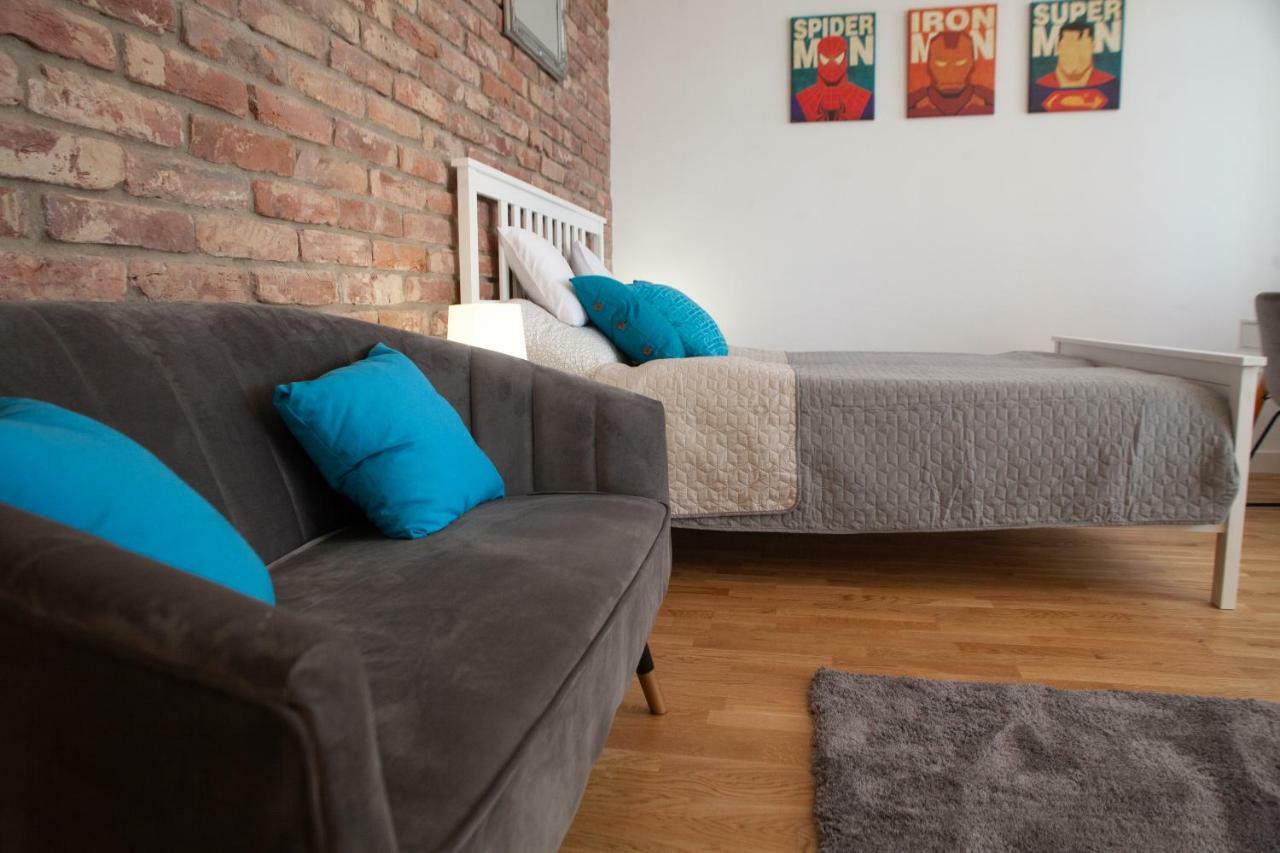 Marvel Apartman Debreţin Exterior foto
